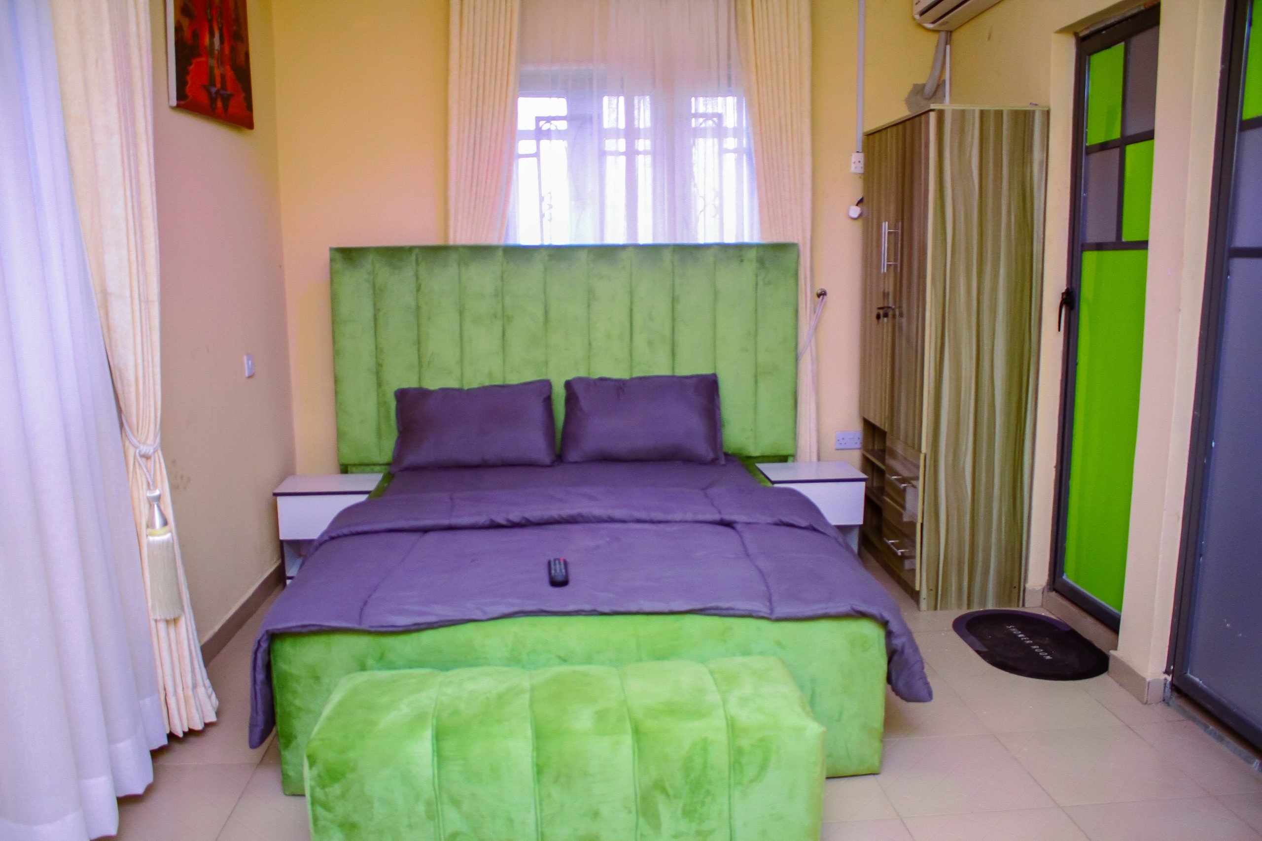 One Bedroom Apartment
